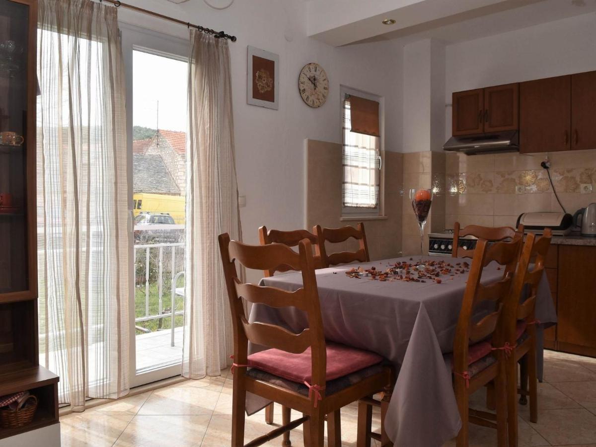 Apartment Manigo Supetar Extérieur photo