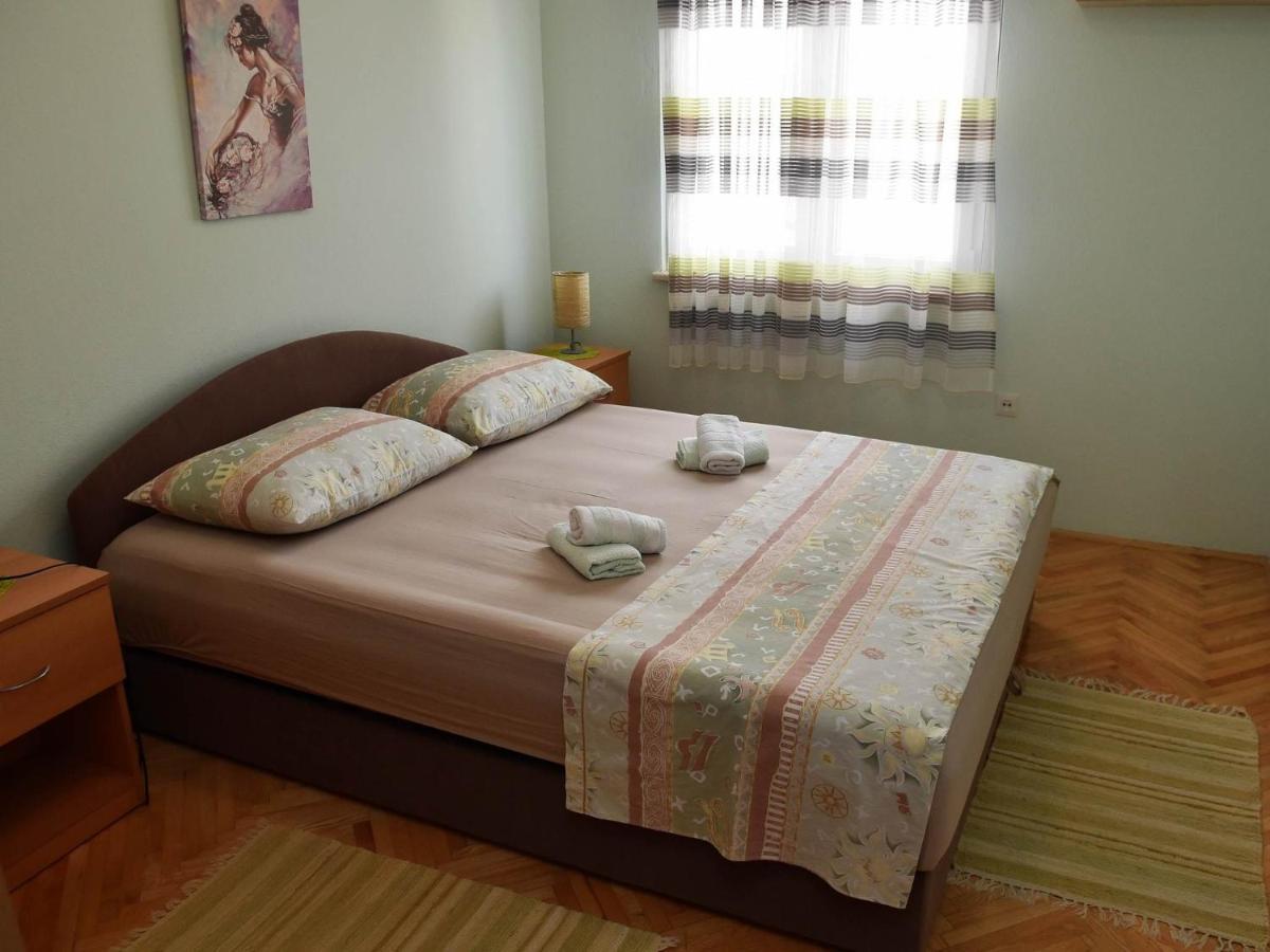 Apartment Manigo Supetar Extérieur photo