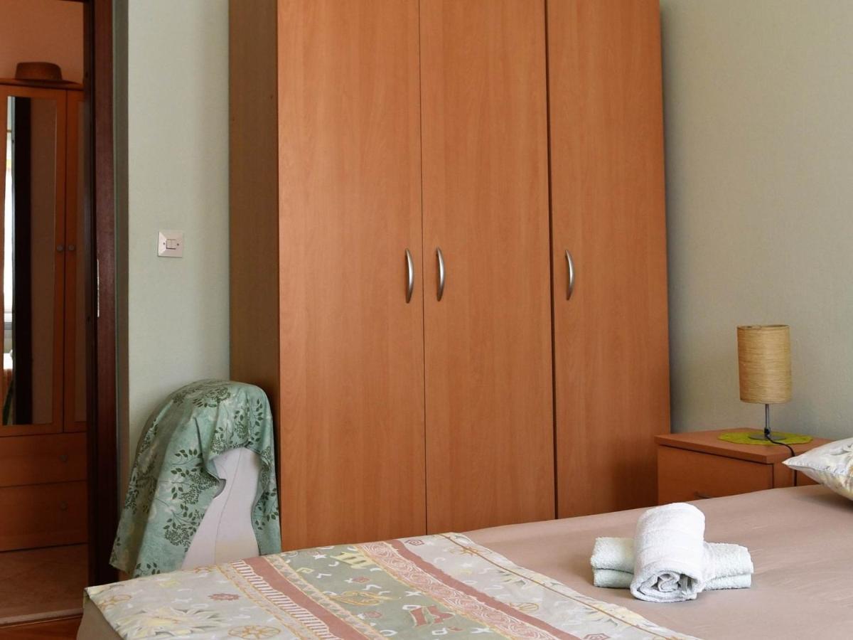 Apartment Manigo Supetar Extérieur photo