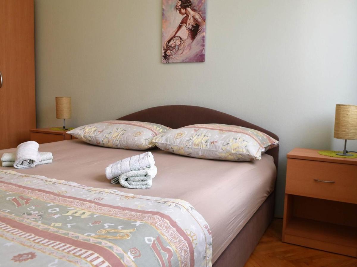 Apartment Manigo Supetar Extérieur photo