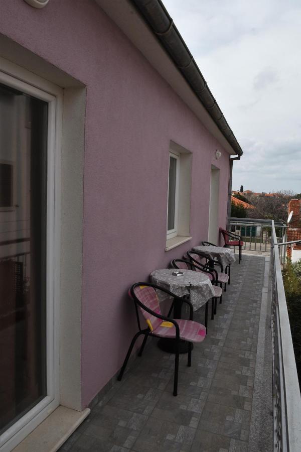 Apartment Manigo Supetar Extérieur photo